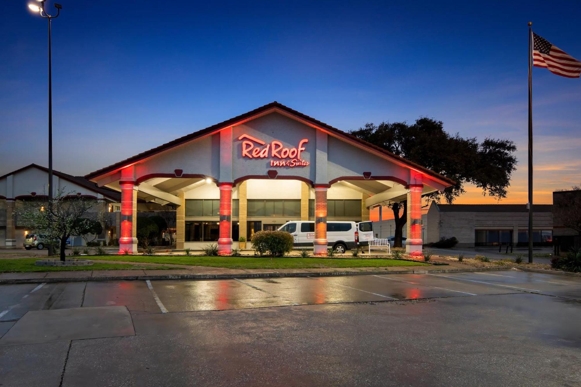 Red Roof Inn & Suites Irving - Dfw Airport South Kültér fotó
