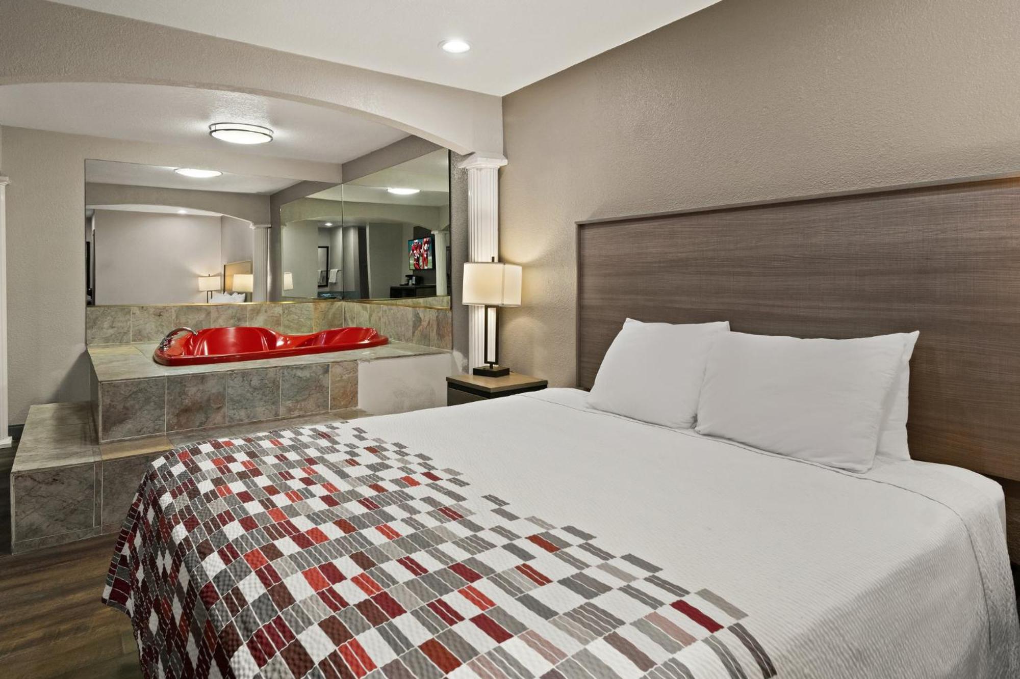 Red Roof Inn & Suites Irving - Dfw Airport South Kültér fotó