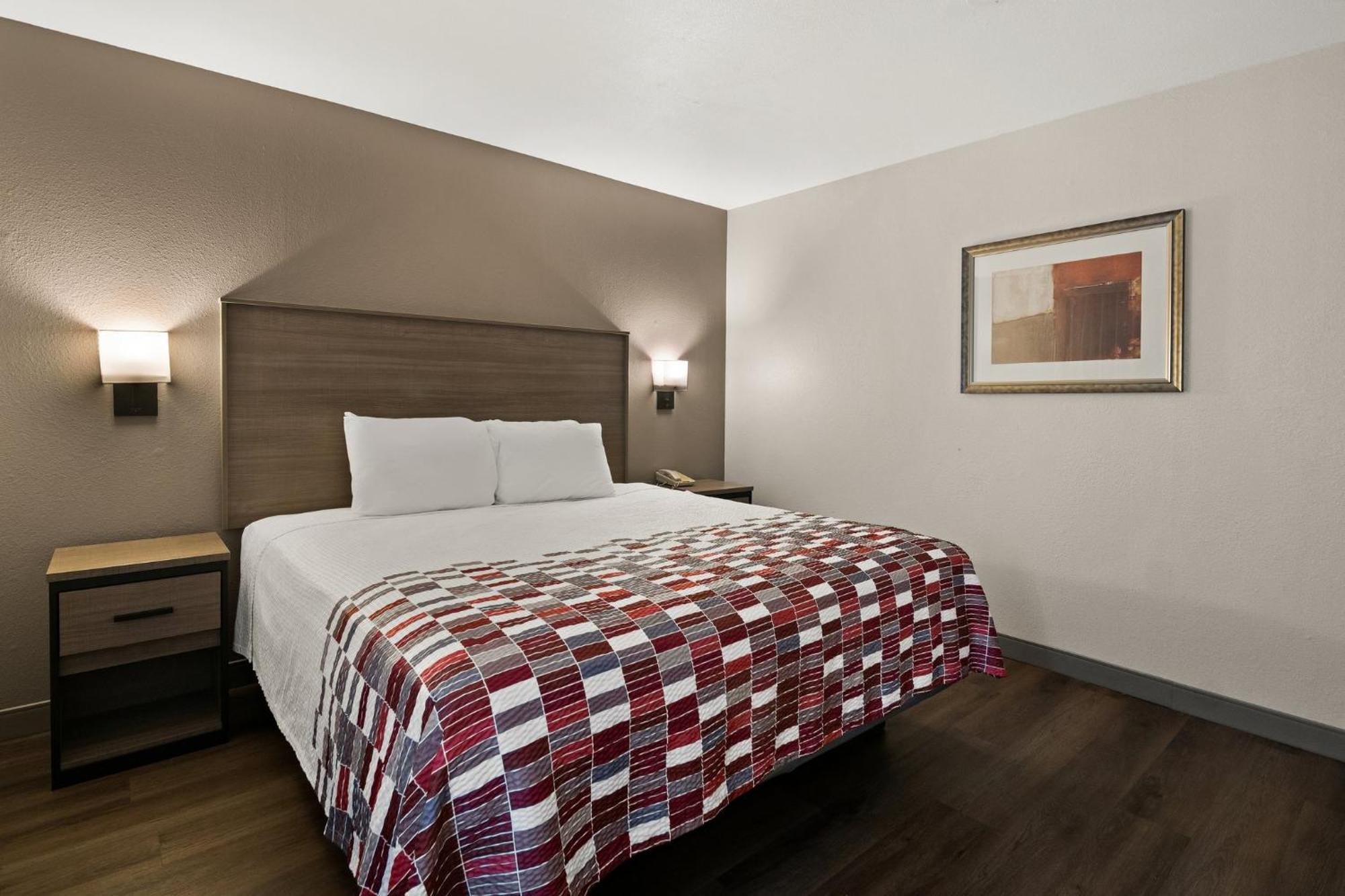 Red Roof Inn & Suites Irving - Dfw Airport South Kültér fotó