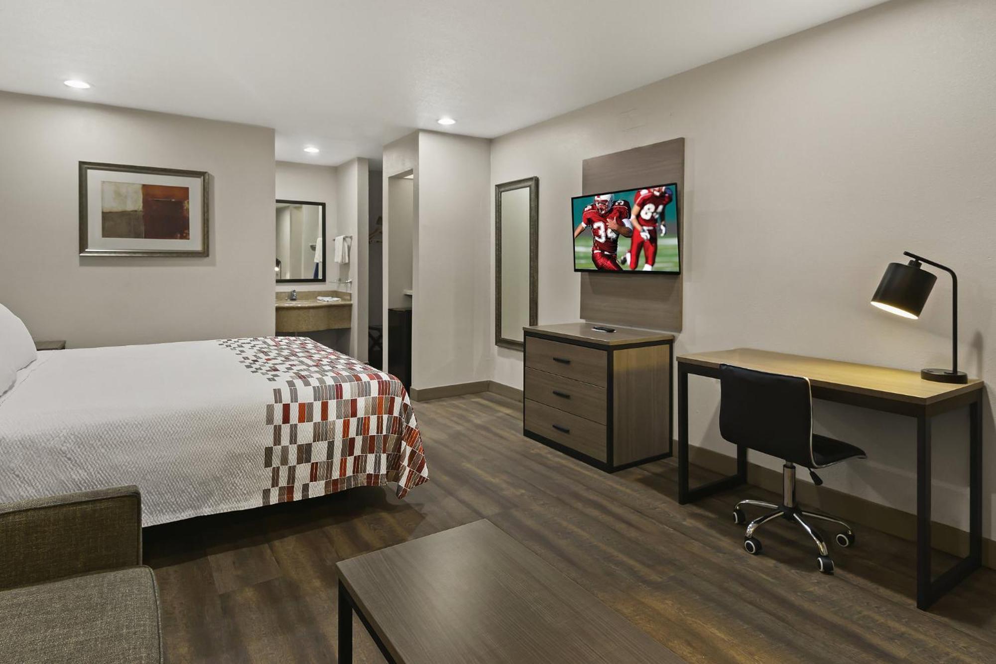 Red Roof Inn & Suites Irving - Dfw Airport South Kültér fotó