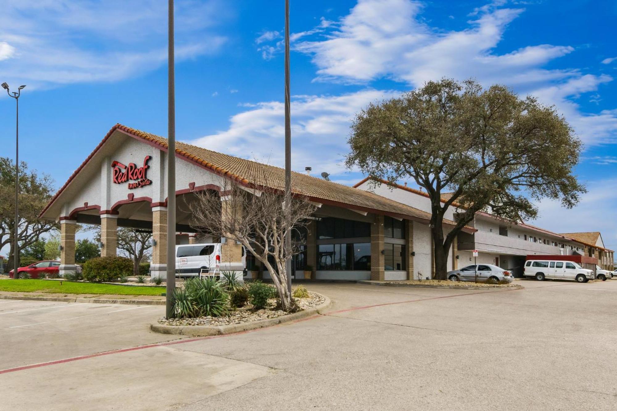 Red Roof Inn & Suites Irving - Dfw Airport South Kültér fotó